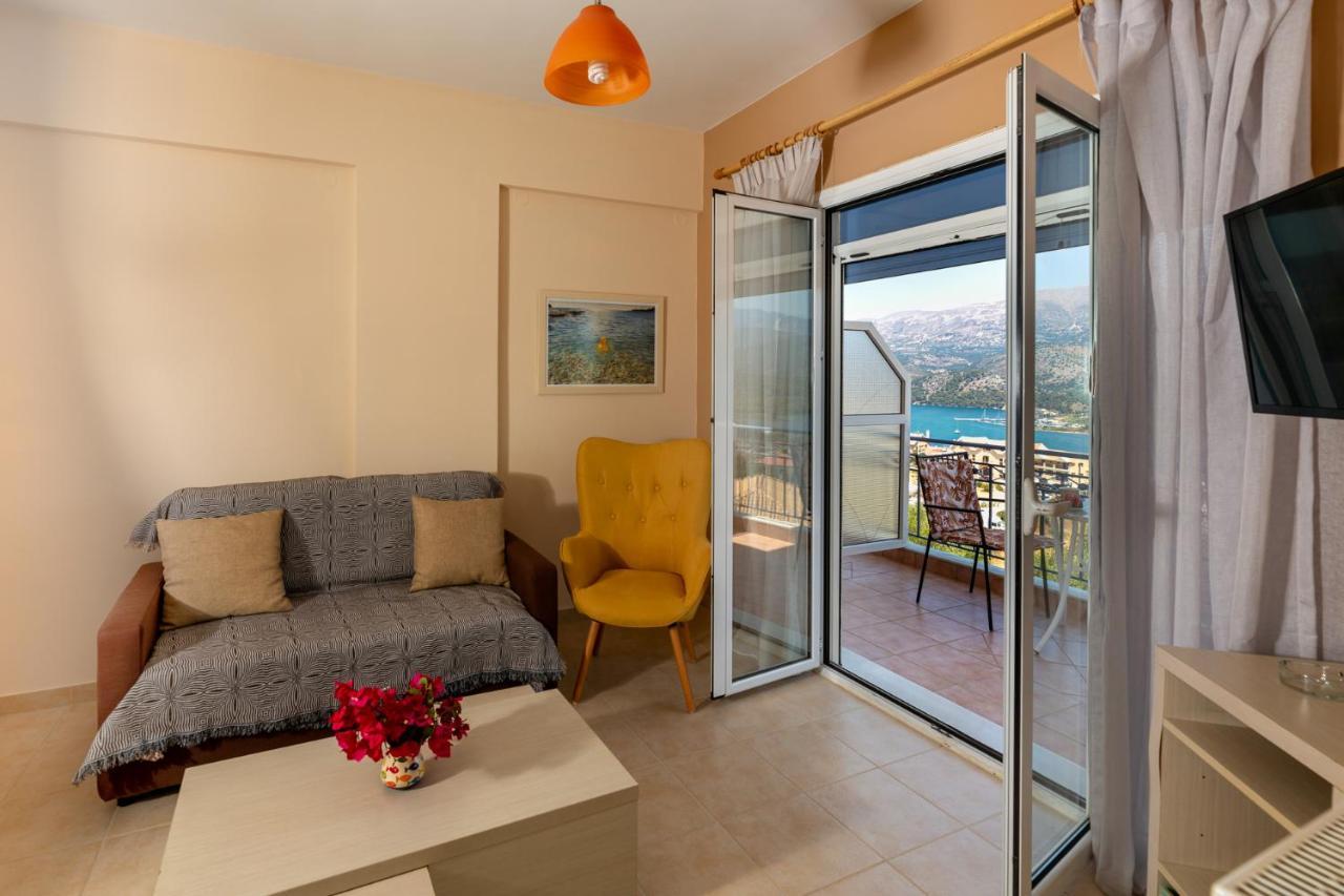 Antigone Apartments Argostoli 外观 照片